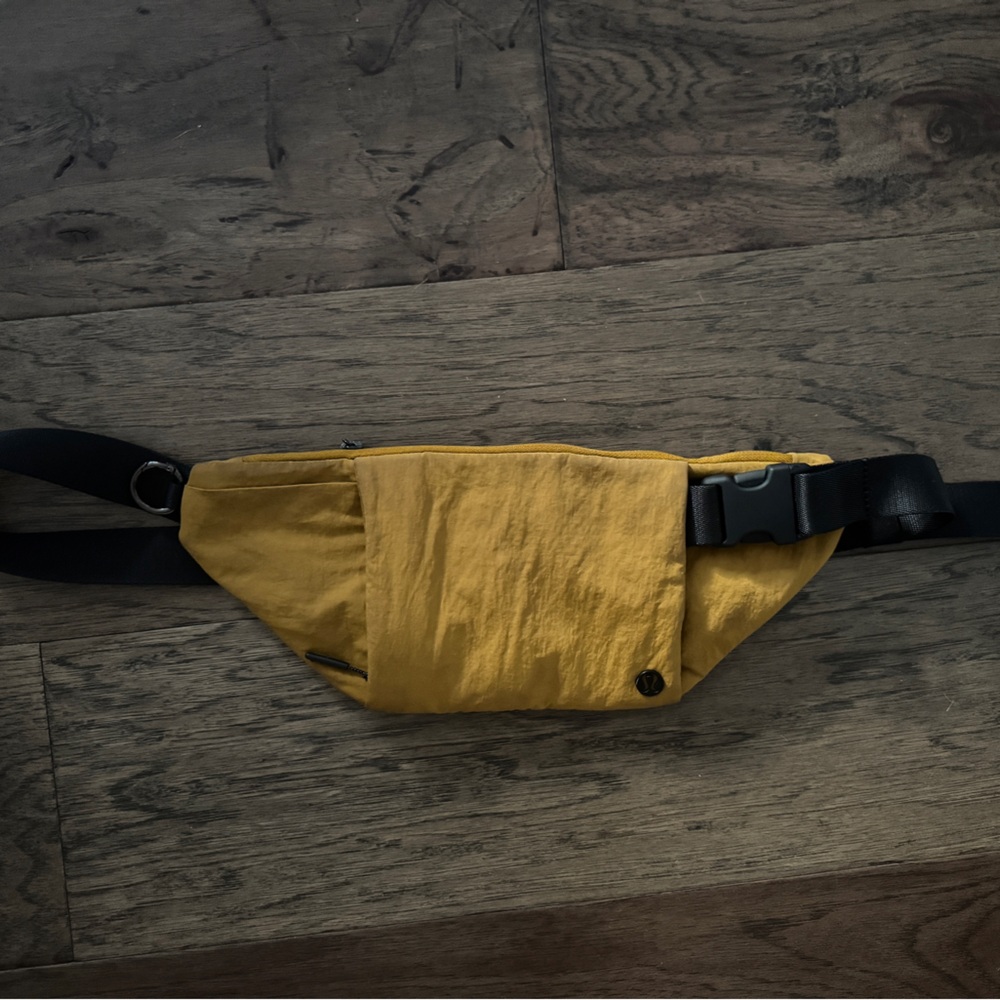 Lululemon Crossbody Bag